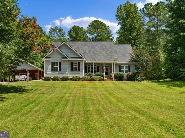 17 Deer Pointe Ct, Lagrange, GA 30240