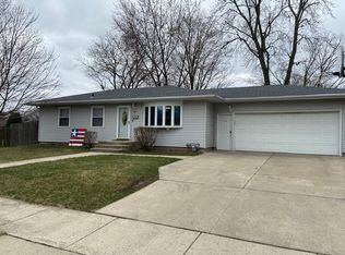 807 Krings Ln, Joliet, IL 60435