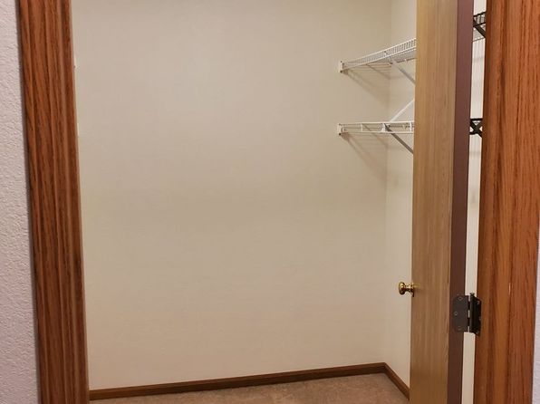 16861, N113W16861 Driftwood Ct UNIT 7, Germantown, WI 53022