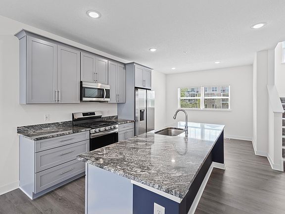 2nd image of 3159 Clover Ridge Dr