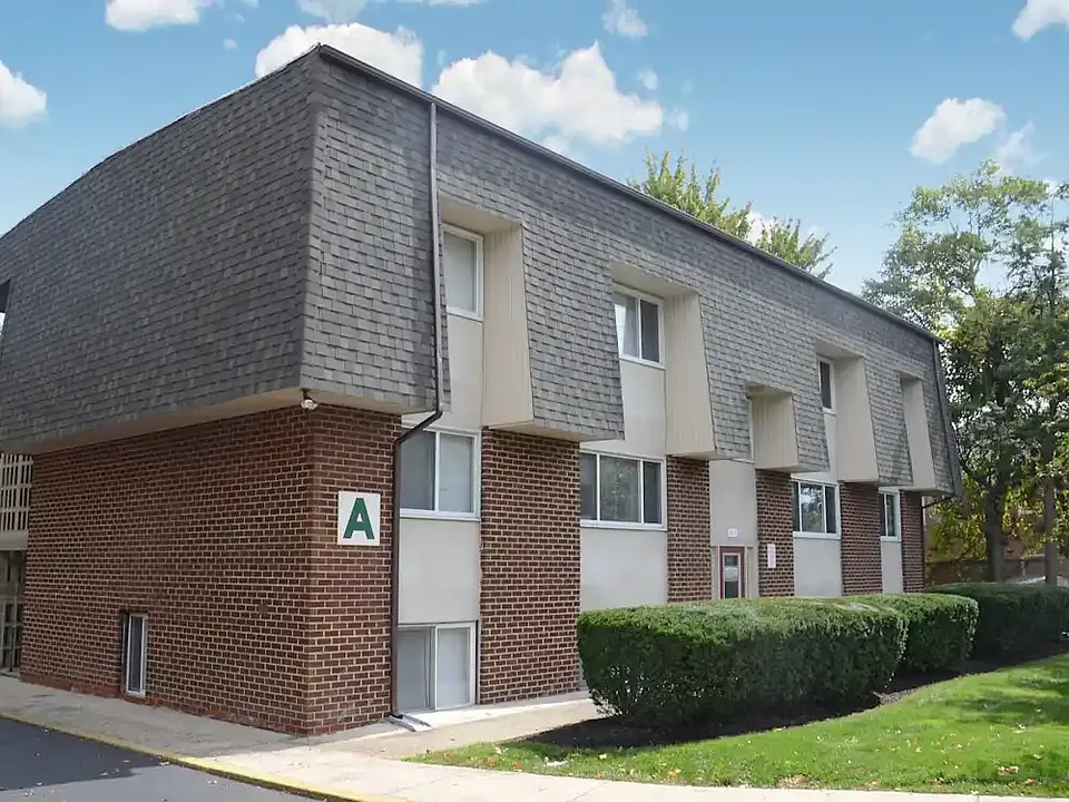Towne Oaks Apartments