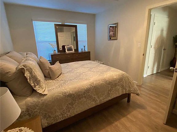 5th image of 2870 Grand Ave APT 14