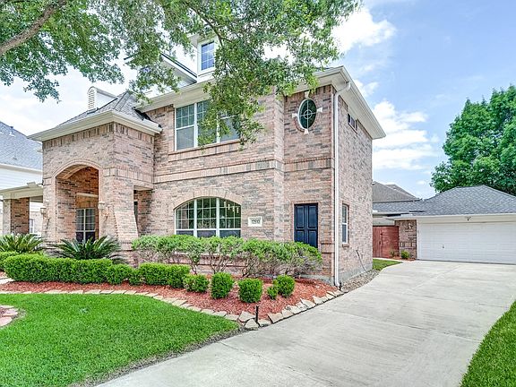4th image of 12510 Clover Walk Ln