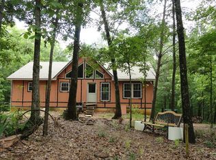 1202 Columbus Rd, Delano, TN 37325