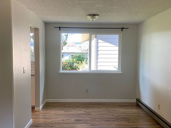 4th image of 17857 Enden Pl NE