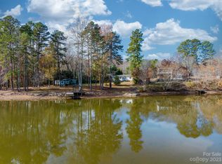 138 McIntyre Rd, Cherryville, NC 28021