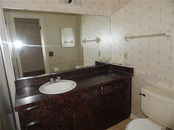 5th image of 3412 N Christina Groves Cir