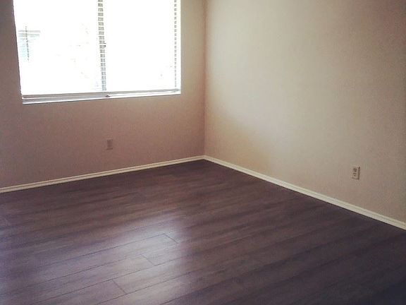3rd image of 3402 Gundry Ave APT 9