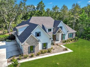 225 Barrington Oaks Dr, Brunswick, GA 31523