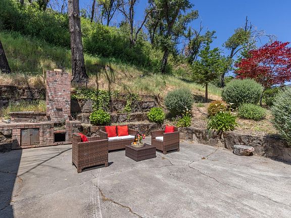 4th image of 1405 Soda Canyon Road
