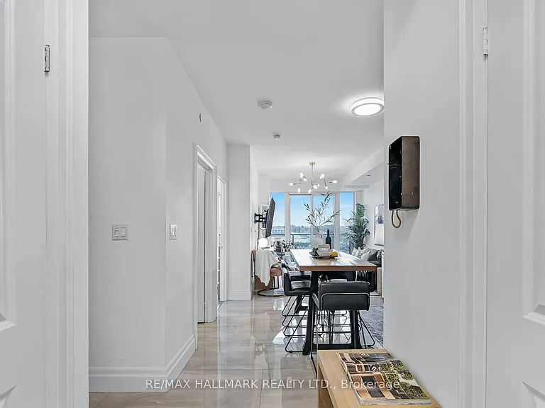 9608 Yonge St #1610A — Photo 16