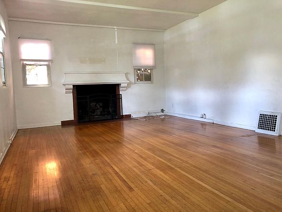 2nd image of 732 N Alfred St