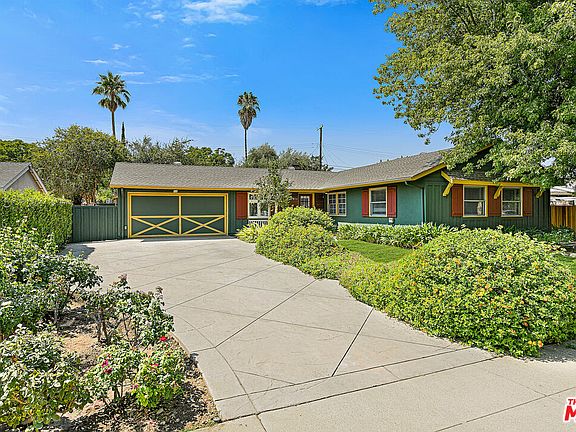 2nd image of 22858 Gault St