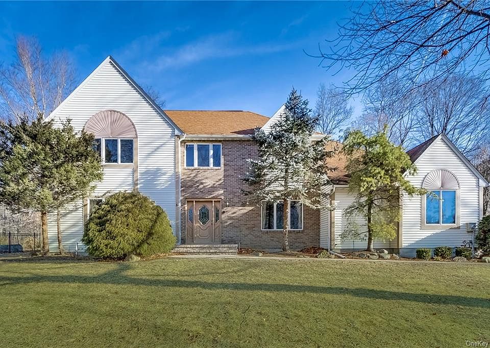 1st image of 11 Secor Ct