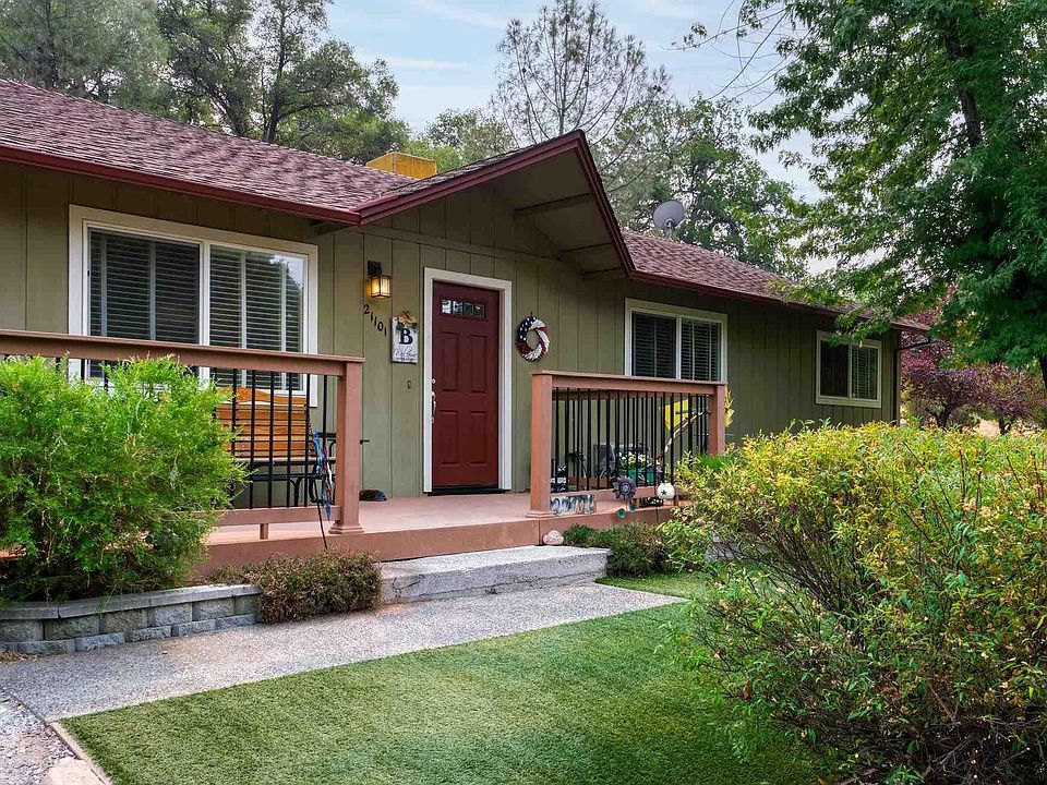 1st image of 21101 Crystal Falls Dr