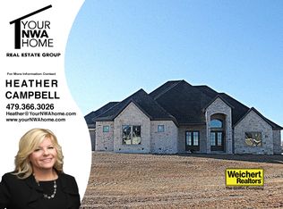 3141 Autumn Ln, Centerton, AR 72719