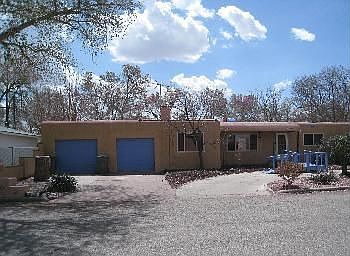 1st image of 1868 Wildwood Ln SW