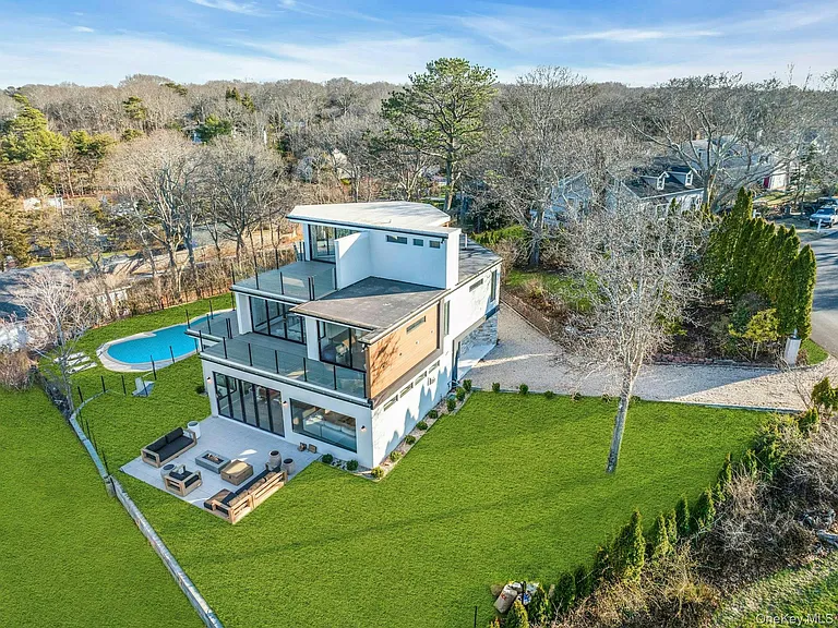10 Bay View Dr — Photo 44