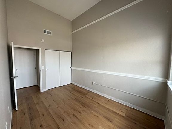 4th image of 316 N College St #Bdb267458