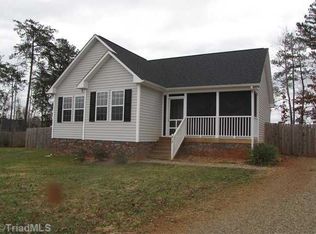 612 Waterbury Ct, Graham, NC 27253