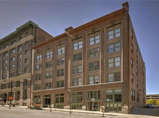 700 Broadway St #401, Kansas City, MO 64105