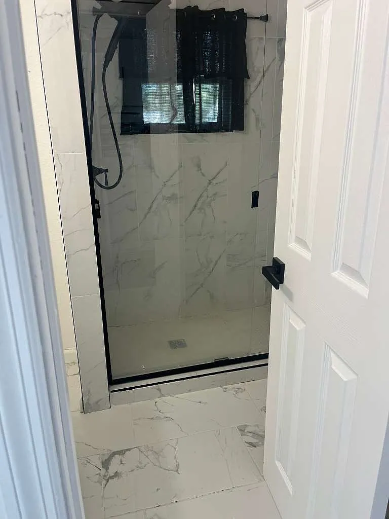 2 bed, $771 — Photo 2
