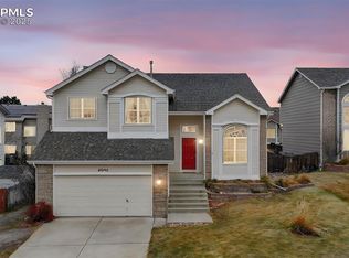 2040 Bramblwood Ln, Colorado Springs, CO 80920