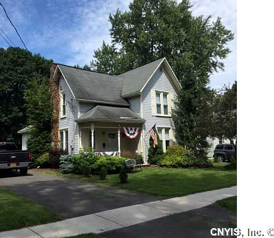 1st image of 22 Seneca St