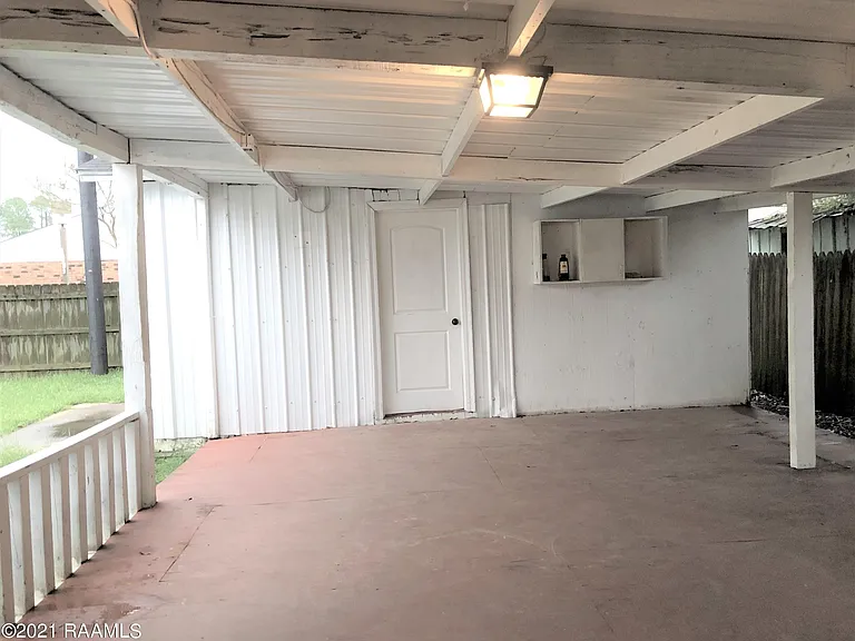 113 Charlene Dr — Photo 20