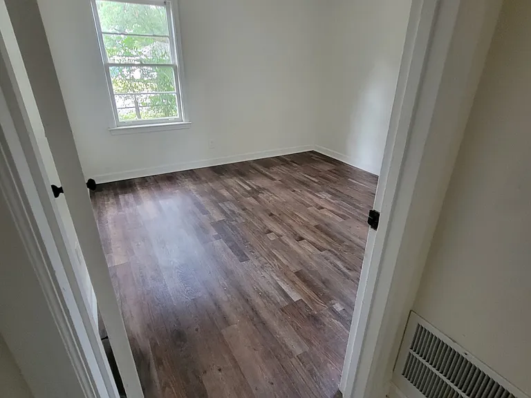 1673 S Perkins Rd — Photo 42