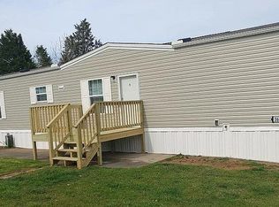 3614 Rutledge St, Louisville, TN 37777