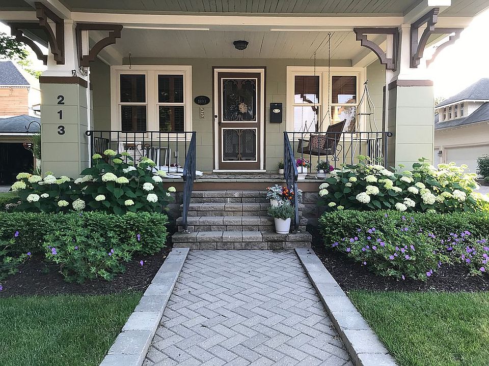 1st image of 213 High St