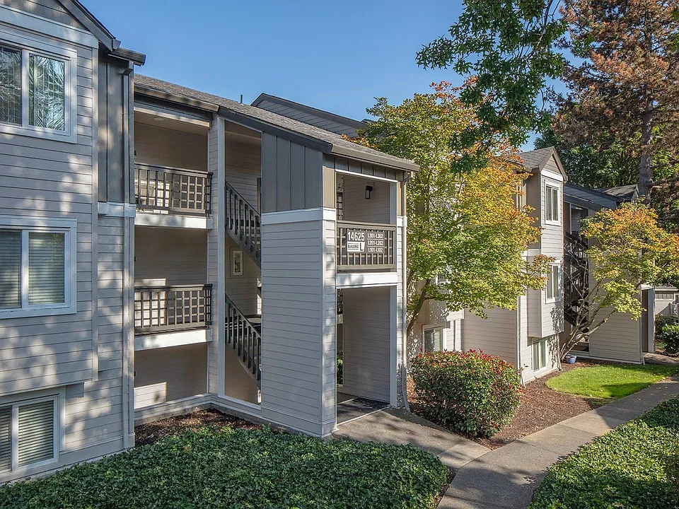 Seven West at the Trails