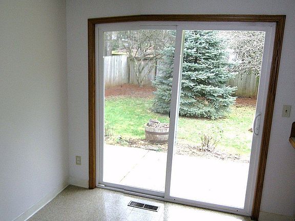 Dining area view 2