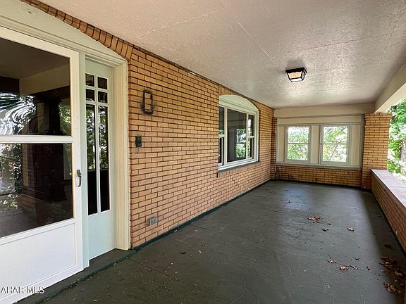 2nd image of 3202 Broad Ave