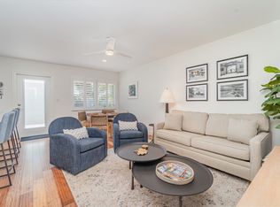 473 12th Ave S APT B11, Naples, FL 34102