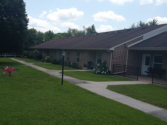 3rd image of 190 Albany Commons St #56yy38tng