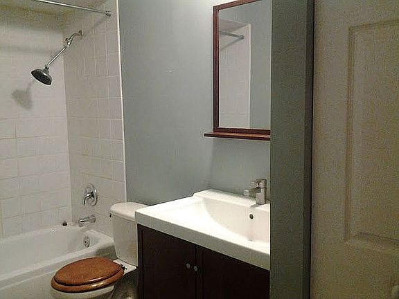 4th image of 10711 5th Avenue Cut Off APT 202