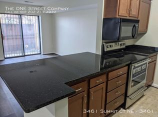 3461 Summit Ct NE #3461, Washington, DC 20018