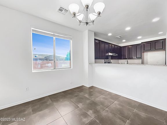 3rd image of 10432 S Painted Mare Dr