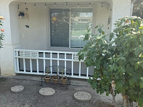 3rd image of 5529 W Evergreen Ct