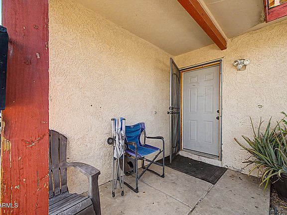 4th image of 6014 W PINCHOT Avenue