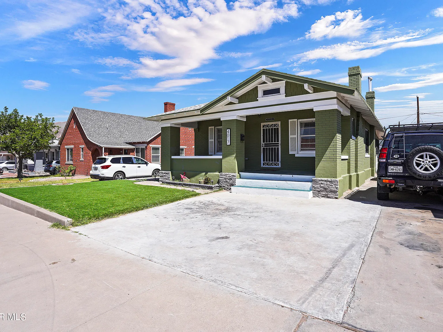 3 bed, 1.0 bath, 1170 sqft, $1,550 — Photo 3