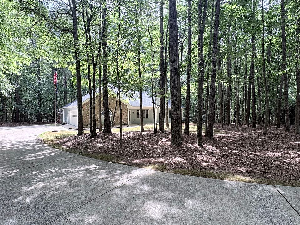 1st image of 190 Rockington Dr
