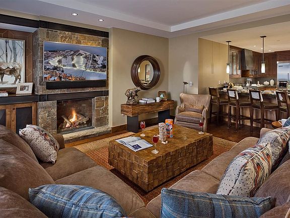 2nd image of 2250 Apres Ski Way #409