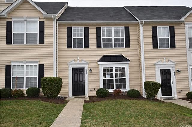 1st image of 6005 Bluffwood Ct