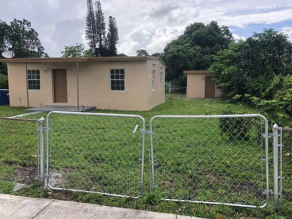 2nd image of 16445 NW 22nd Ct