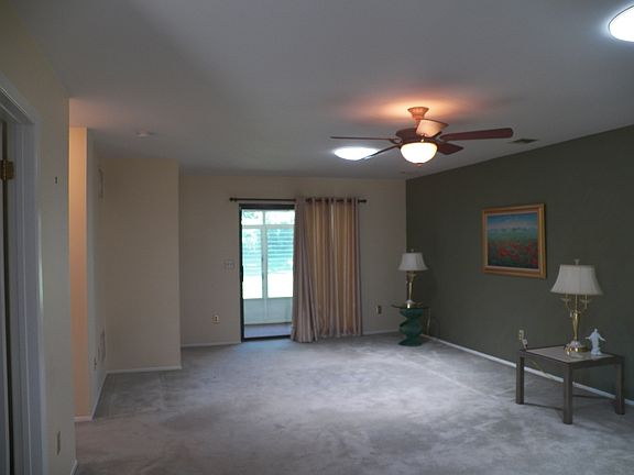 5th image of 139 Knolls Dr