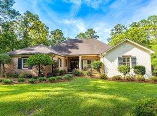 190 Tallulah Rdg, Hattiesburg, MS 39402