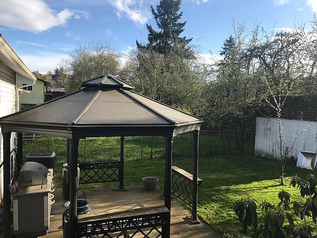 233 31st Ave E — Photo 26